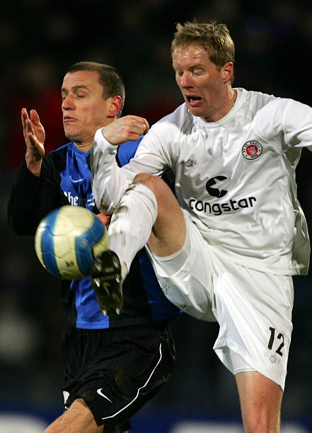 和麦克托米奈重聚？邮报：那不勒斯考虑引进曼联小将梅努